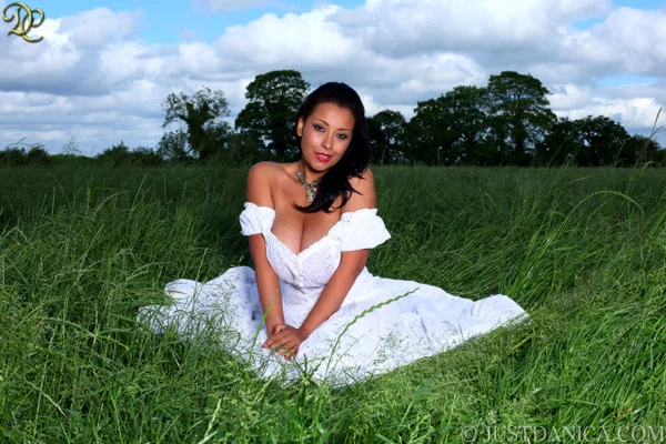 Mature lady Danica Collins looses her large tits from a white dress in a field  - Mature, Ebony, Outdoor, Stockings, MILF, Babe, Brunette, Black, Big Tits, Skirt  - Photo 9