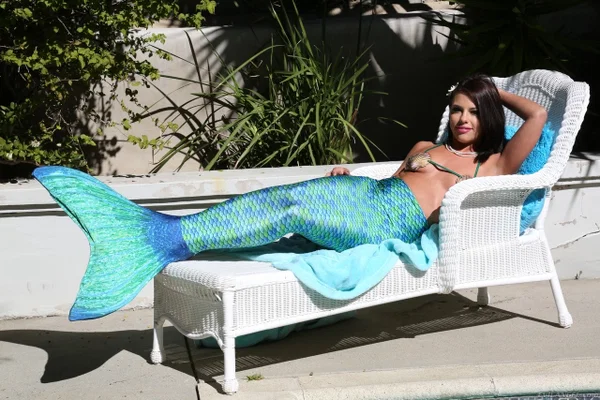 Mermaid Adriana Chechik vaunts bubble butt with huge insert & gets anal bang  - Anal, Bikini, Outdoor, Brunette, Pussy, Blowjob, Short Hair, Cowgirl  - Photo 1