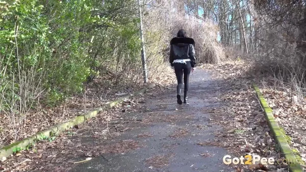 Brunette chick Shalina Shine gets caught taking a piss upon wet pavement  - Pissing, Public, Boots, Close Up, Outdoor, Glasses, Pussy, Tattoo, Babe, Beautiful  - Photo 15