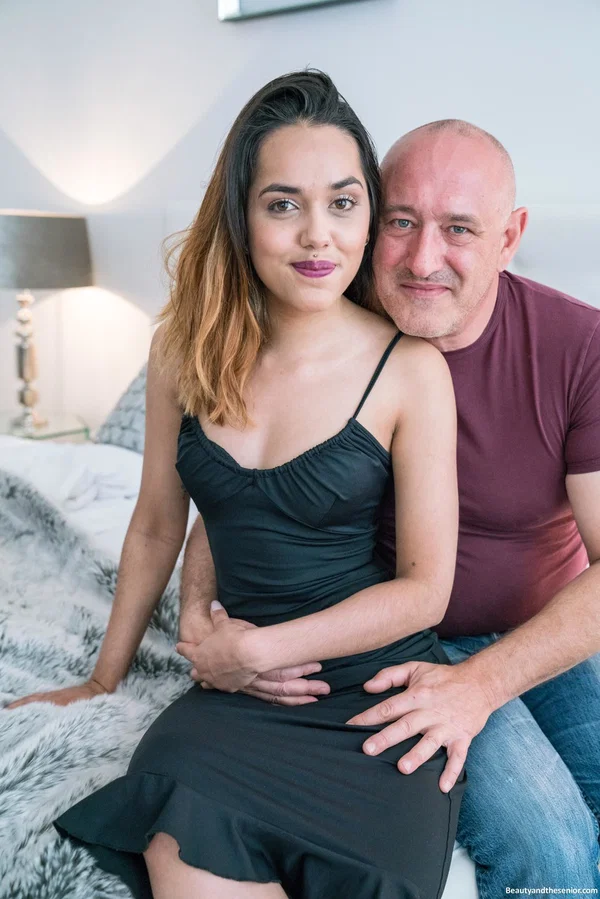 Incredible Latina Esperanza del Horno gets shagged by an oldman without mercy  - Old Young, Old Man, Latina, Reality, Teen, Cute, Pussy Licking, Close Up, Kissing, Hardcore  - Photo 1