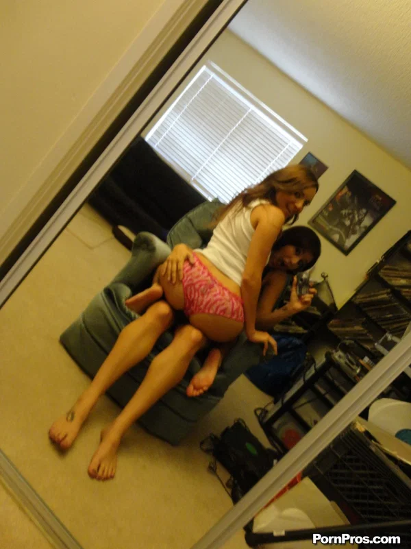 Sexy college coed besties Missi & Jenna enjoy wild fuck in bisexual threesome  - Teen, Blowjob, Cute, Pussy, Non Nude  - Photo 4