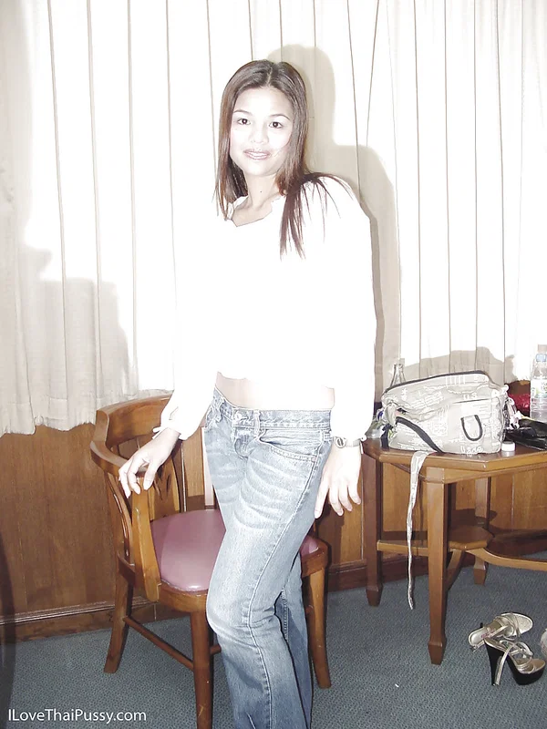 Asian brunette babe undressing and spreading her awesome pussy  - Asian, Brunette, Jeans, Ass, Spreading, Clothed, Undressing, Asshole, PAWG, Feet  - Photo 1