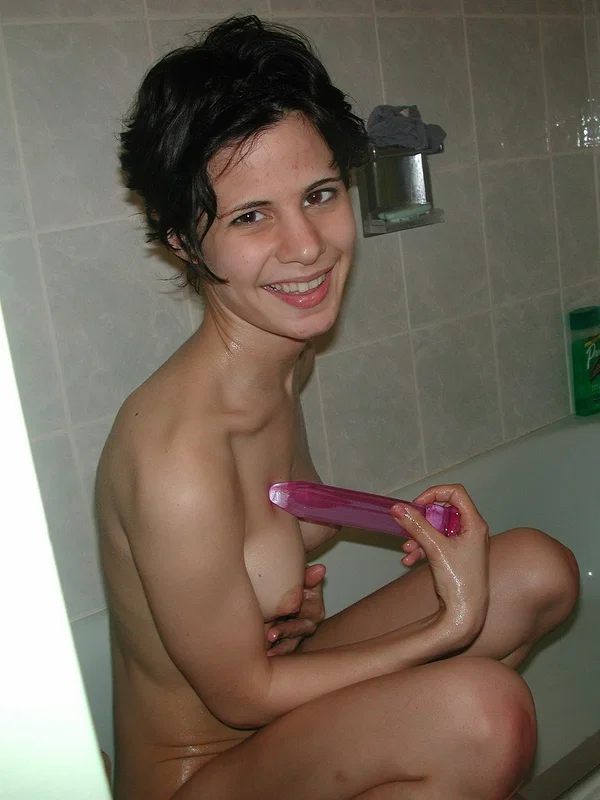 Skinny brunette babe Roxanne masturbates with a dildo in the bathroom  - Amateur, Oiled, Short Hair, Dildo, Bath, Tiny Tits, Latina, Ass, Masturbation, Close Up  - Photo 20