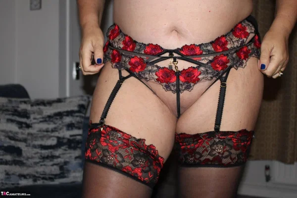 Mature woman Cassandra Uk poses in sexy nylons when not fucking  - Mature, BBW, Chubby, Curvy, Upskirt, Panties, Thick, Stockings, Close Up, Doggy Style  - Photo 10