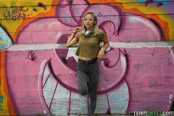 Veronica Leal posing all over her hood in green shirt and tight jeans  - Skinny, Teen, Latina, Jeans, Outdoor, Glasses, Clothed, Boots, Cute, Non Nude  - Photo 5
