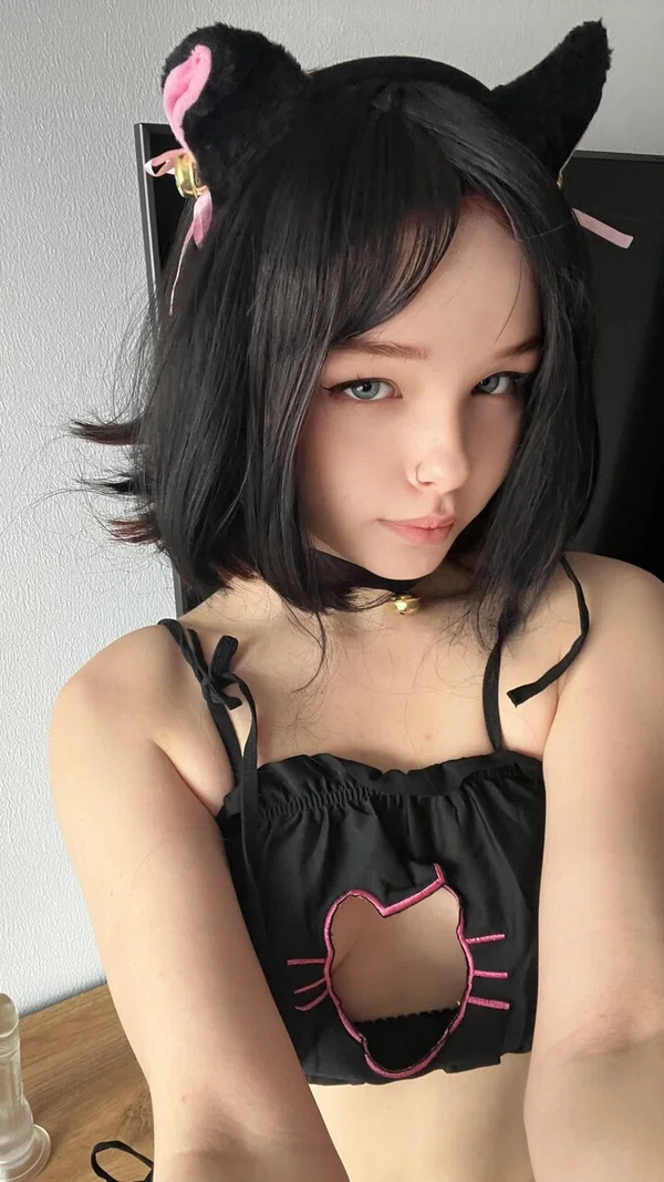 OnlyFans Little Missy starring Little Missy Sex Photos  - Teen, Petite, Cute, Cosplay, Skinny, Amateur, Solo, Non Nude, Babe, Feet  - Photo 9