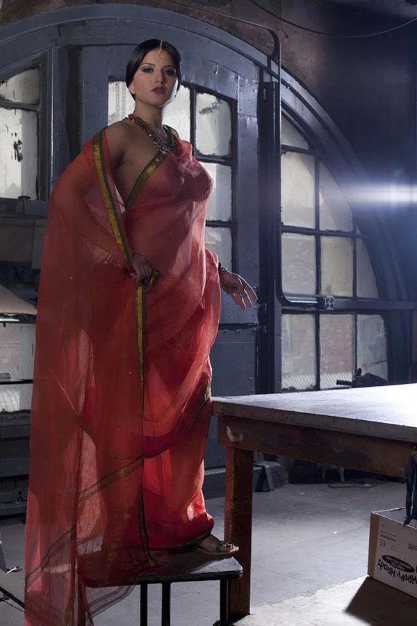Busty solo girl Sunny Leone models solo in see thru Indian attire  - Indian, MILF, Clothed, Pornstar, Teen, Cute, Non Nude  - Photo 3