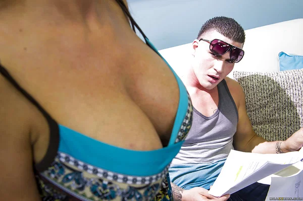 Well-graced milf with big tits Diamond Foxxx begs for cum in mouth  - Cum In Mouth, MILF, Nipples, Big Cock, Big Tits, Cumshot, Fake Tits, Blowjob, Titjob, Clothed  - Photo 2