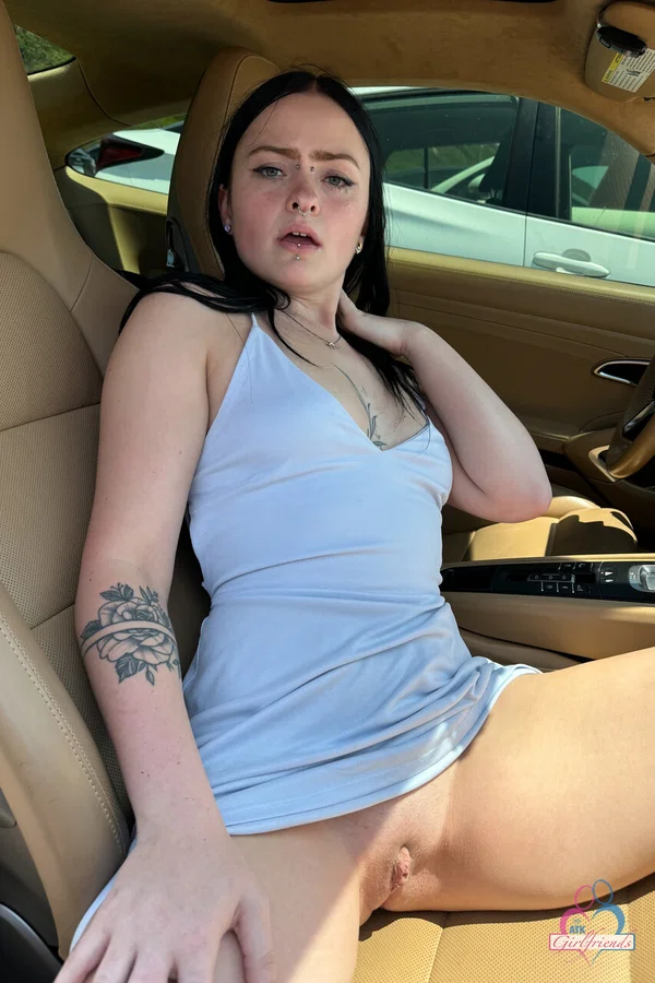Solo girl Imani Valor shows off her bald pussy in various indoor and outdoor loc  - Girlfriend, Amateur, Pussy, Feet, Outdoor, Big Clit, Spreading, Legs, Non Nude  - Photo 19