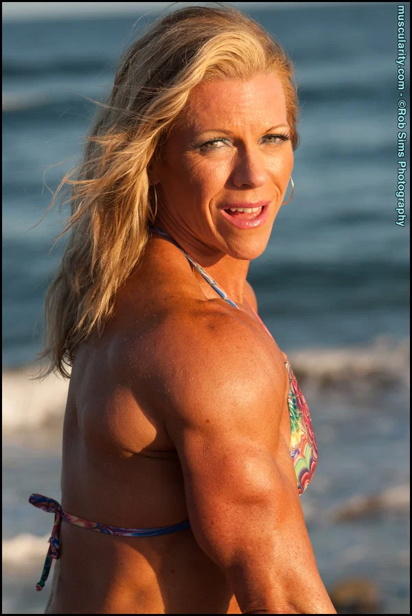 Female bodybuilder Amy Bowen flexes on a beach in a bikini  - Beach, Sports, Bikini, MILF, Beautiful, Outdoor, Tiny Tits, PAWG, Solo, Ass  - Photo 6