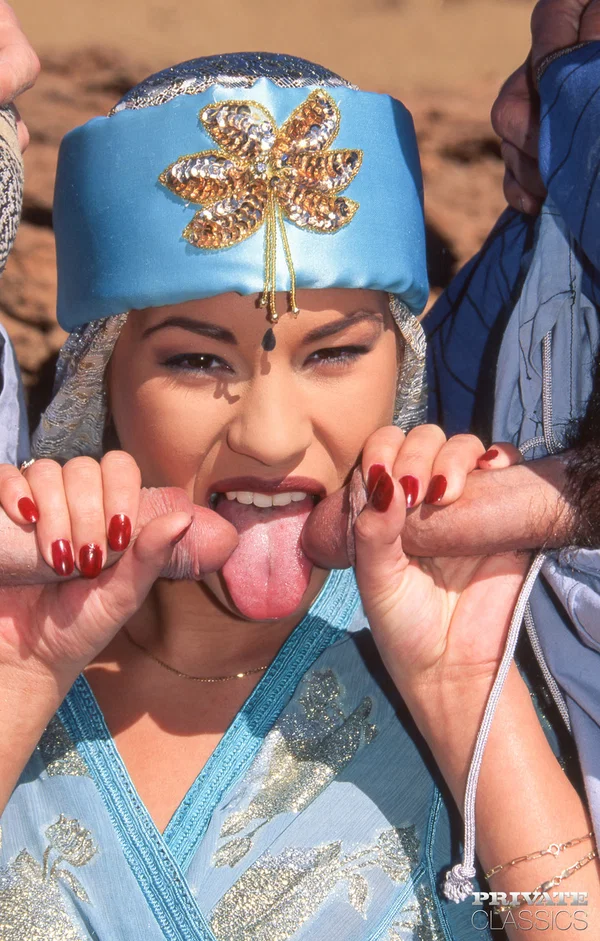 Caucasian female Julia Spain does a DP in the desert while in cosplay attire  - Cosplay, Reality, MMF, Outdoor, Mature, Groupsex, MILF, Threesome, Hairy, Blowjob  - Photo 5