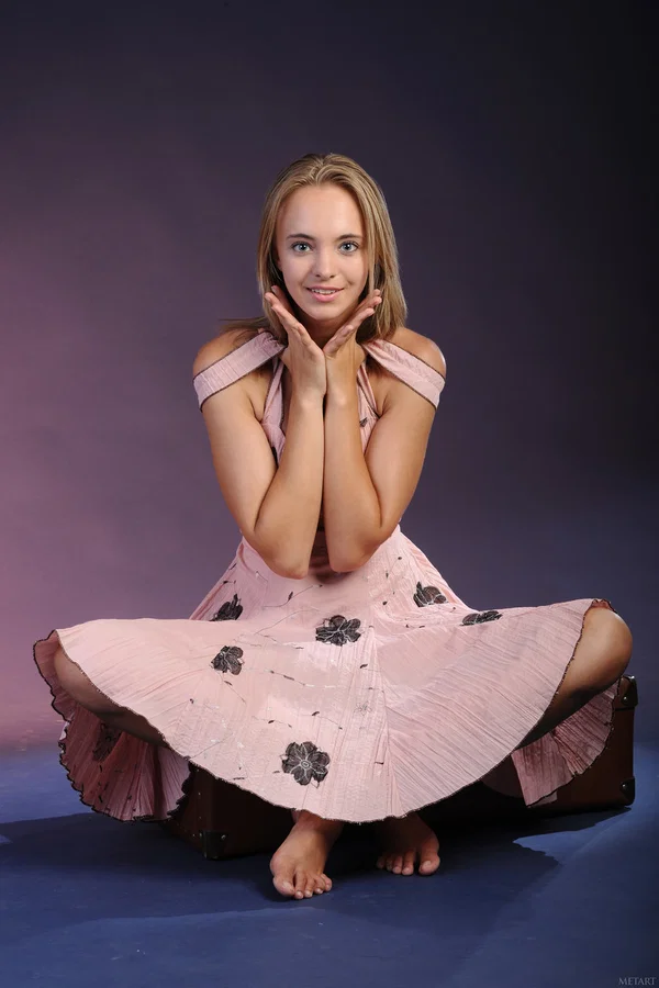 Met Art featuring Rachel Blau Nude Pictures  - Ukrainian, Teen, Amateur, Beautiful, Cute, Blonde, Skinny, Glamour, Babe, Model  - Photo 10