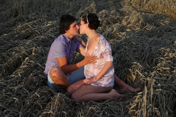 Young couple have sexual intercourse in the shade out in a farmer's field  - Outdoor, Doggy Style, Amateur, Teen, Hardcore, Reality, Kissing, Pussy Licking, Ass Fucking, Big Tits  - Photo 4