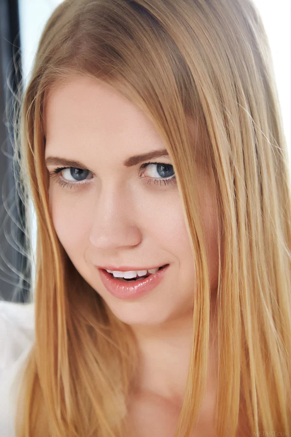 Met Art starring Violette Pink Naked Porn Pics  - Teen, Blonde, Socks, Spreading, Big Clit, Pussy, Sexy, Face, Glamour, Close Up  - Photo 6