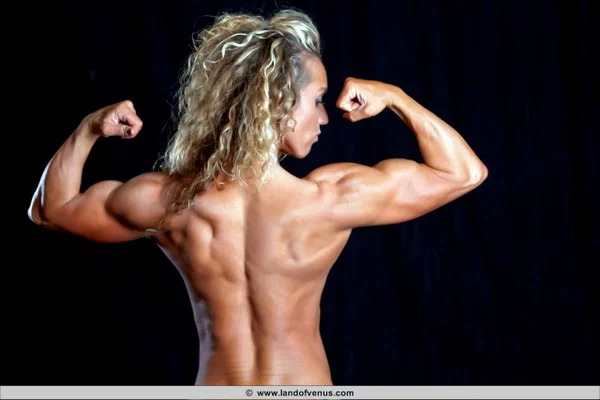 Blonde bodybuilder with tiny tits flexes while topless in blue jeans  - Sports, Tiny Tits, Amateur, Jeans, MILF, PAWG, Clothed, Ass, Babe, Beautiful  - Photo 10