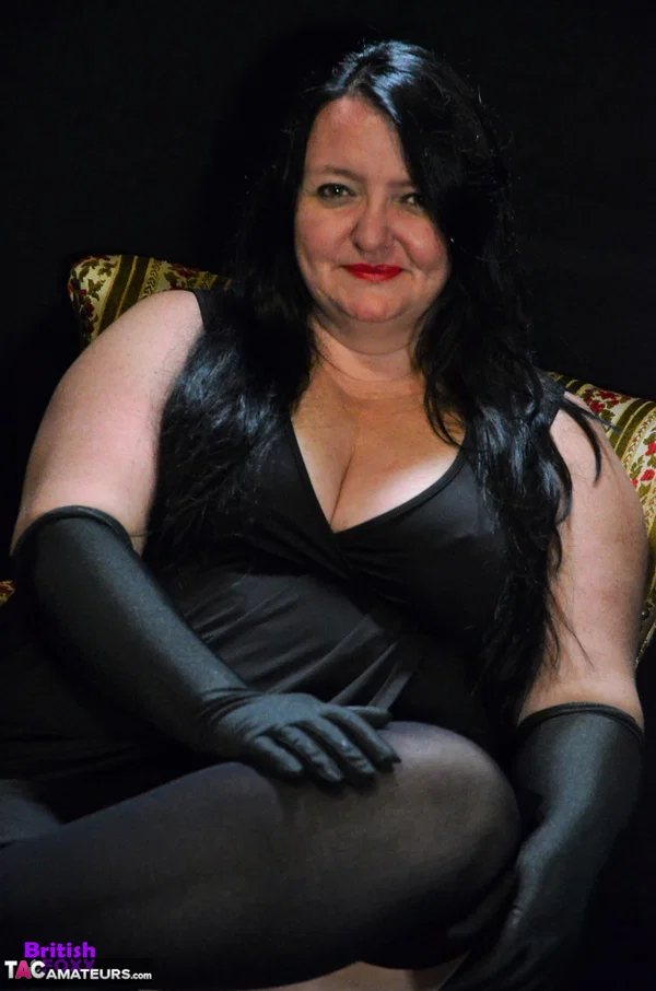 Dark-haired mature BBW British Foxx grabs her big ass during upskirt action  - BBW, Mature, Chubby, PAWG, Curvy, Upskirt, Thick, Stockings, Panties, Amateur  - Photo 3