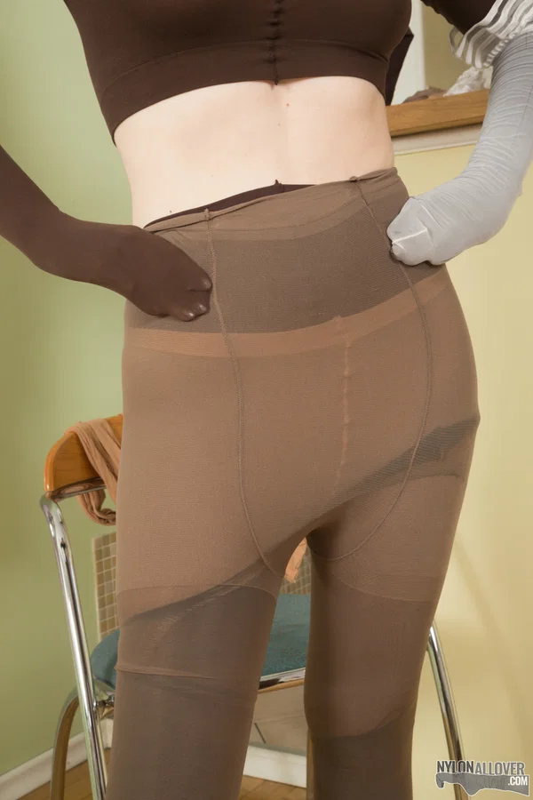 Fair skinned girl Karmen adorns herself in layers of pantyhose  - Fetish, Pantyhose, Strapon, Close Up, Feet, Dildo, Brunette  - Photo 7