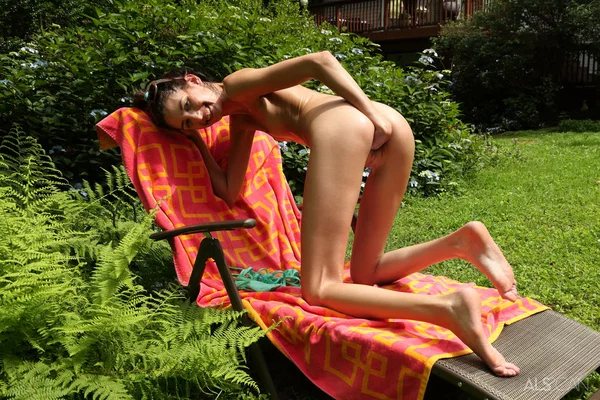 Skinny teen Natalia Nix licks her toes before a sex toy insertion in a yard  - Tiny Tits, Skinny, Outdoor, Spreading, Glasses, Shaved, Legs, Pussy, Cameltoe, Amateur  - Photo 13
