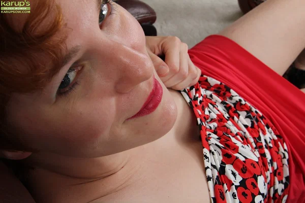 Clothed short-haired beauty Clarissa is lying and masturbating  - Mature, Pussy, Hairy, Close Up, Babe, Clothed, Nipples, Big Tits, Ass, Upskirt  - Photo 5