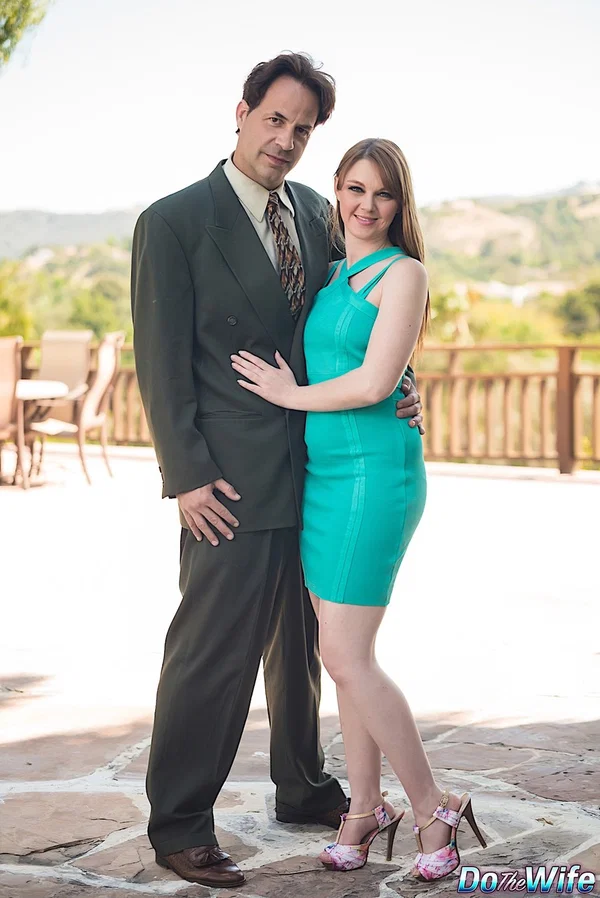 Hot wife Marie McCray enjoys hardcore sex with her friend's hung husband  - Cuckold, Hotwife, Housewife, Wife, MILF, Perfect, Interracial, Pussy, Spreading, Blowjob  - Photo 1