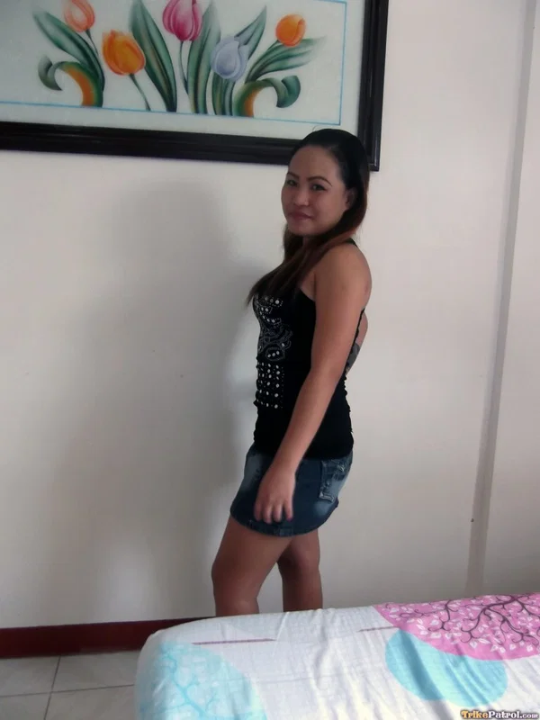Happy little Asian Anna Marie strips to show off nice firm breasts & spread  - Asian, Amateur, MILF, Sexy, Natural Tits, Spreading, Shaved, Legs, Pussy, Non Nude  - Photo 1
