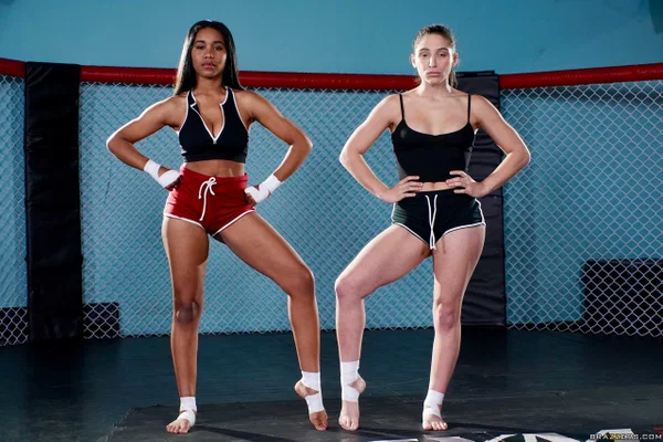 Sexy ebony Jenna Foxx and hot pornstar Abella Danger show heir big booties  - Sports, Lesbian, Pornstar, Shorts, Pretty, Brunette, Ass, Big Tits, Cheating, PAWG  - Photo 5