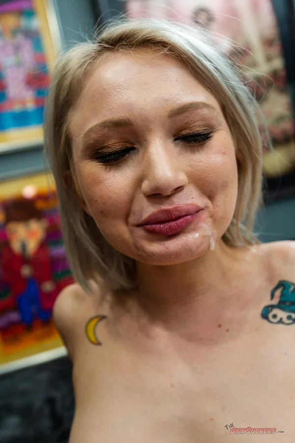 Mr POV performed by Dakota Skye Porn Pics  - Tattoo, Face, Reality, Lingerie, Petite, POV, Cumshot, Panties, Handjob, Natural Tits  - Photo 20