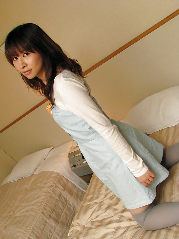 asian teen in nylon knee socks undressing and exposing her pussy in close up  - Japanese, Asian, Teen, Clothed, Babe, Spreading, Hairy, Socks, Pussy, Undressing  - Photo 5