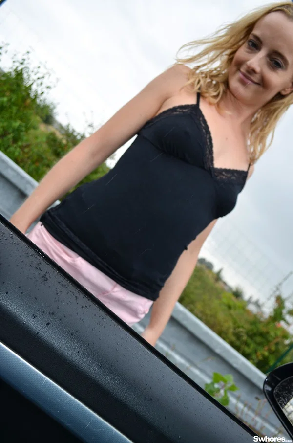 Blonde Czech Victoria Pure enjoying public sex with a perverted stranger  - Upskirt, Czech, Outdoor, Amateur, MILF, Pussy, Ass Fucking, Hardcore, Doggy Style, Blowjob  - Photo 1