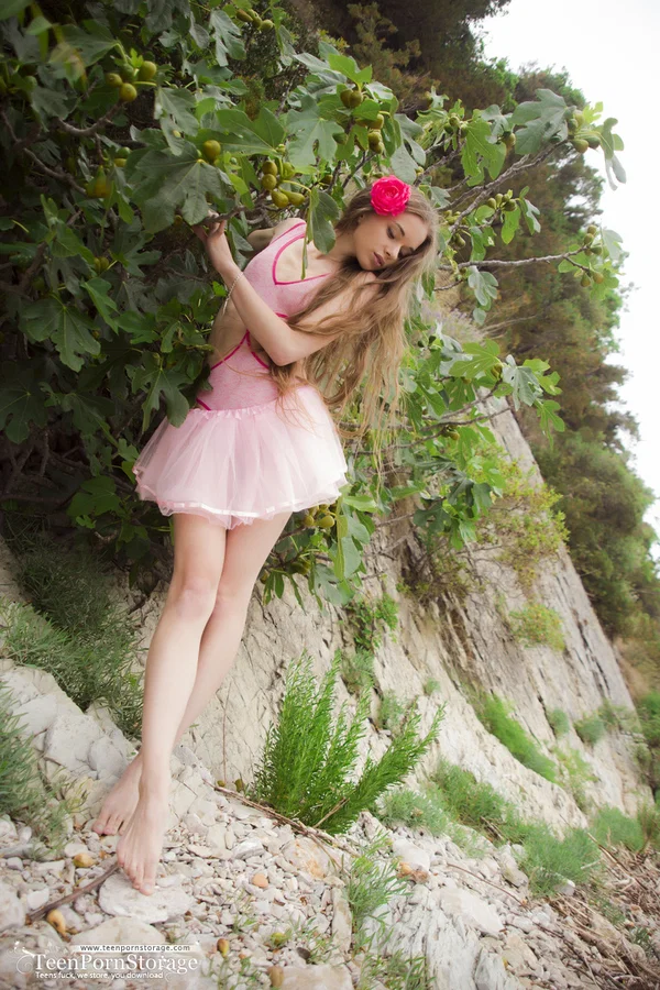 Cute teen Sunna covers her naked pussy in delicate flowers on a rocky shore  - Upskirt, Teen, Outdoor, Pussy, Close Up, Spreading, Clothed, Hairy, Skirt, Ass  - Photo 2