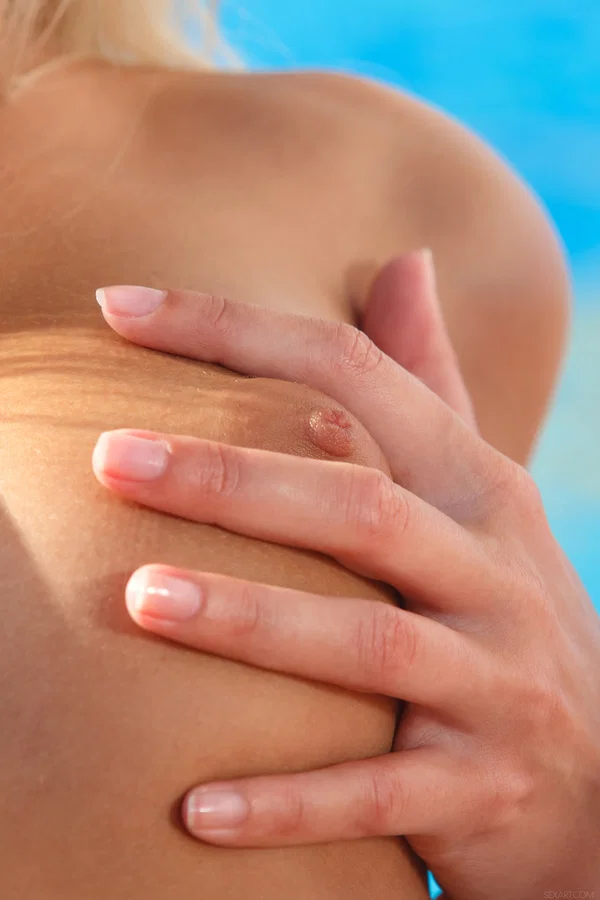Blonde teen gets totally naked on a poolside bench before slipping into the wate  - Teen, Glamour, Cute, Model  - Photo 14