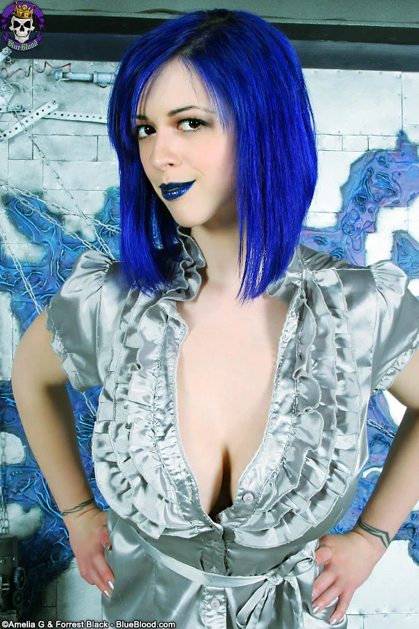 Solo girl with painted lips to match dyed hair Larkin Love shows her bald twat  - Flexible, Fetish, Fake Tits, Spreading, Babe, Pussy, Big Tits, Shaved, Skirt, High Heels  - Photo 1