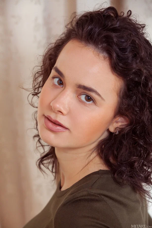 Met Art performed by Arcadia Sex Images  - Russian, Curly, Pussy, Face, Beautiful, Undressing, Big Tits, Teen, Feet, Ass  - Photo 4
