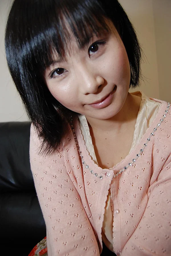 Asian babe Minori Nagakawa stripping down and exposing her hairy cunt  - Japanese, Asian, Teen, Short Hair, Panties, Legs, Babe, Lingerie, Spreading, Face  - Photo 2