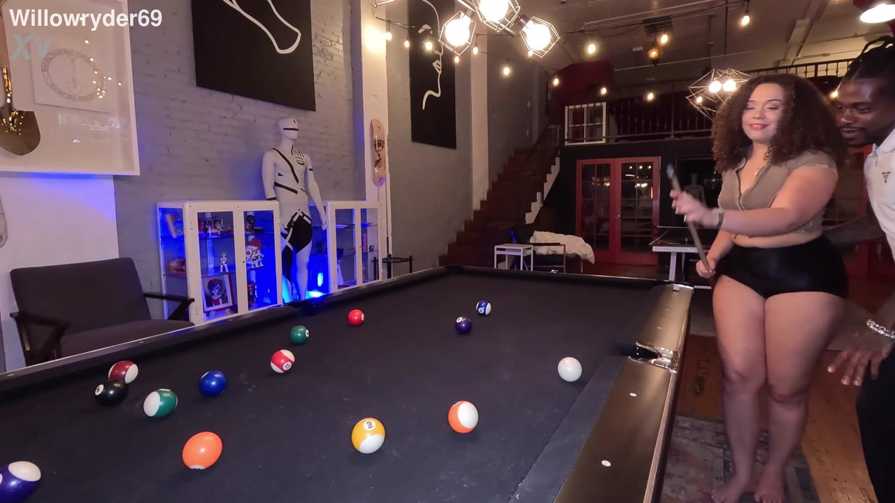 Willow Ryder - Where You Wanna Put Your Balls, Boy?